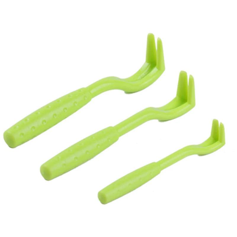 3PCS Twist Hook Flea Remover Set - Safe and Effective Flea Removal - Paws &amp; Purrfections